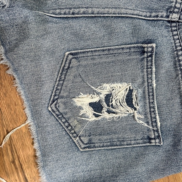 Show Me Your Mumu Cabo Cut Off Shorts in Lake Wash - Picture 9 of 9